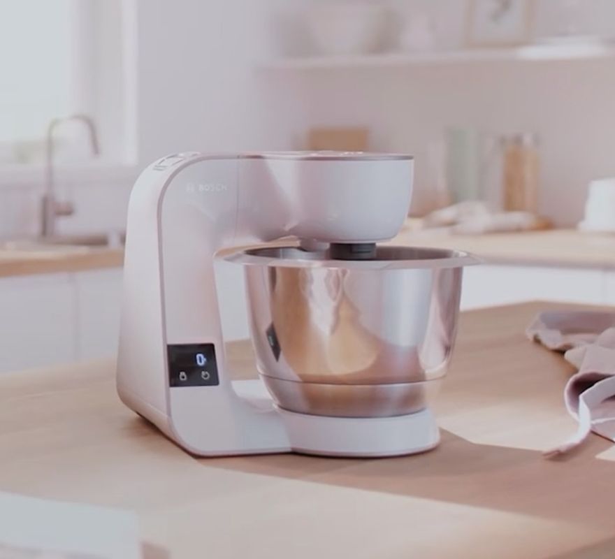 Герой кухни «все в одном»! Bosch MUM 5 настольный миксер со весами и таймером