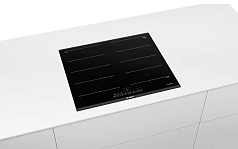 Индукционная варочная панель Bosch PXX695FC5E на 4 конфорки, шириной 60.6 см, черный в Санкт-Петербурге