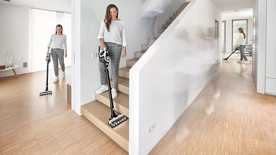 Пылесос Bosch BBS8213W preview 6