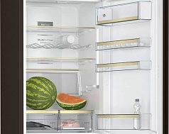 Двухкамерный холодильник Bosch KGN39AD31R в Санкт-Петербурге