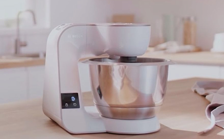 Герой кухни «все в одном»! Bosch MUM 5 настольный миксер со весами и таймером