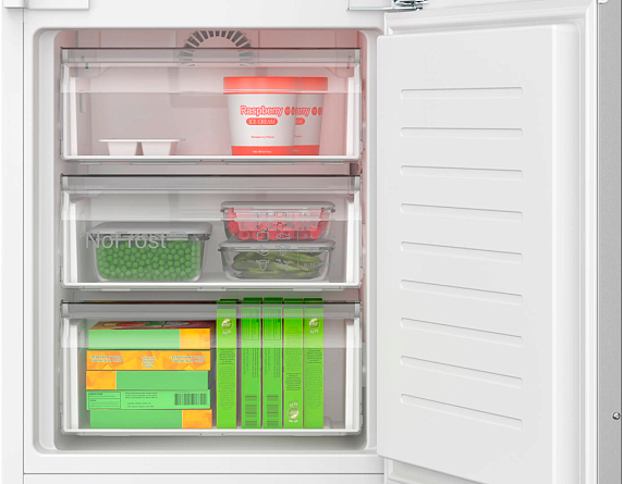 Встраиваемый двухкамерный холодильник Bosch KIN96VFD0 preview 6