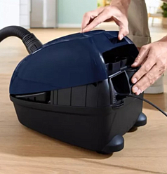 Пылесос Bosch BGL38WBU3H в Санкт-Петербурге