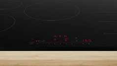 Индукционная варочная панель Bosch PXV831HC1E на 5 конфорки, шириной 80.2 см, черный в Санкт-Петербурге